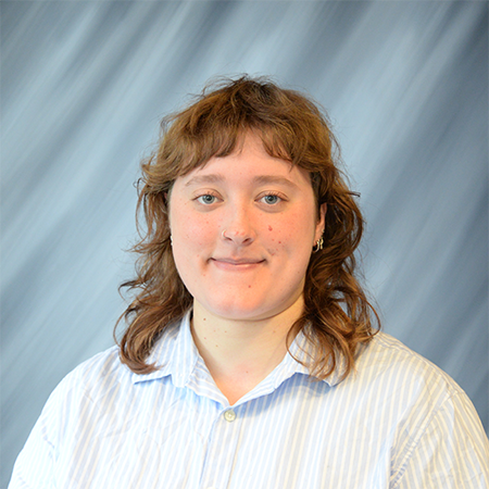 Piper Coe headshot